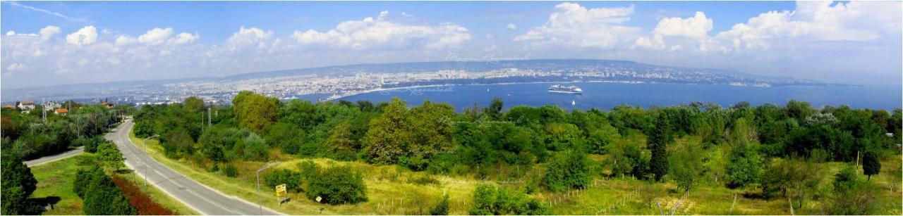 Galata Apartamento Varna Exterior foto